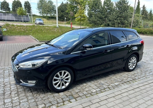 Ford Focus cena 38900 przebieg: 147000, rok produkcji 2015 z Wałbrzych małe 742
